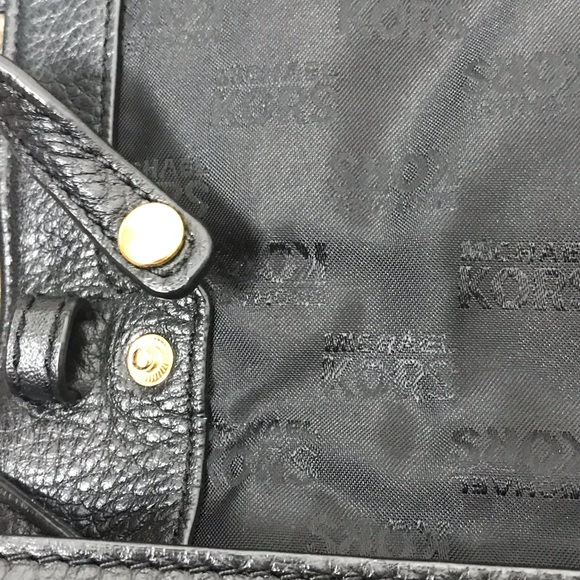 Michael Kors Oversized Black Leather Clutch - Picture 6 of 8